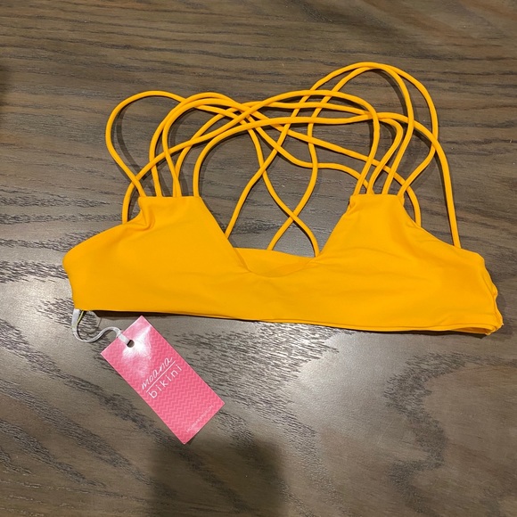 Moana Cha Cha top - Picture 3 of 3